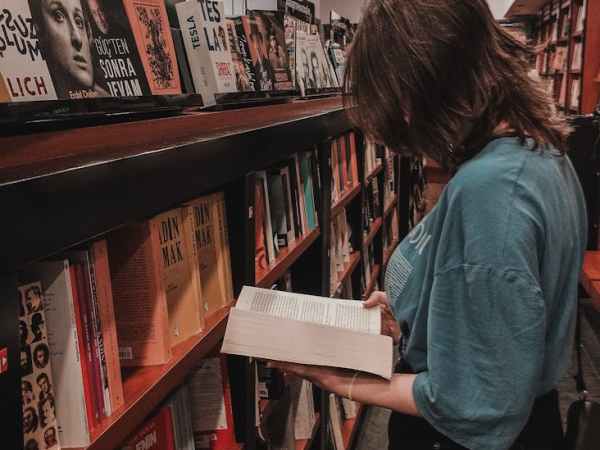 How to Preview Books for Your Kids to&nbsp;Read